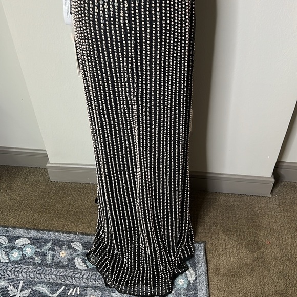 Mac Duggal One-Shoulder Black Midi Dress - Picture 12 of 14